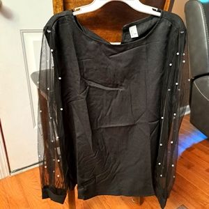 Black sheer long-sleeved